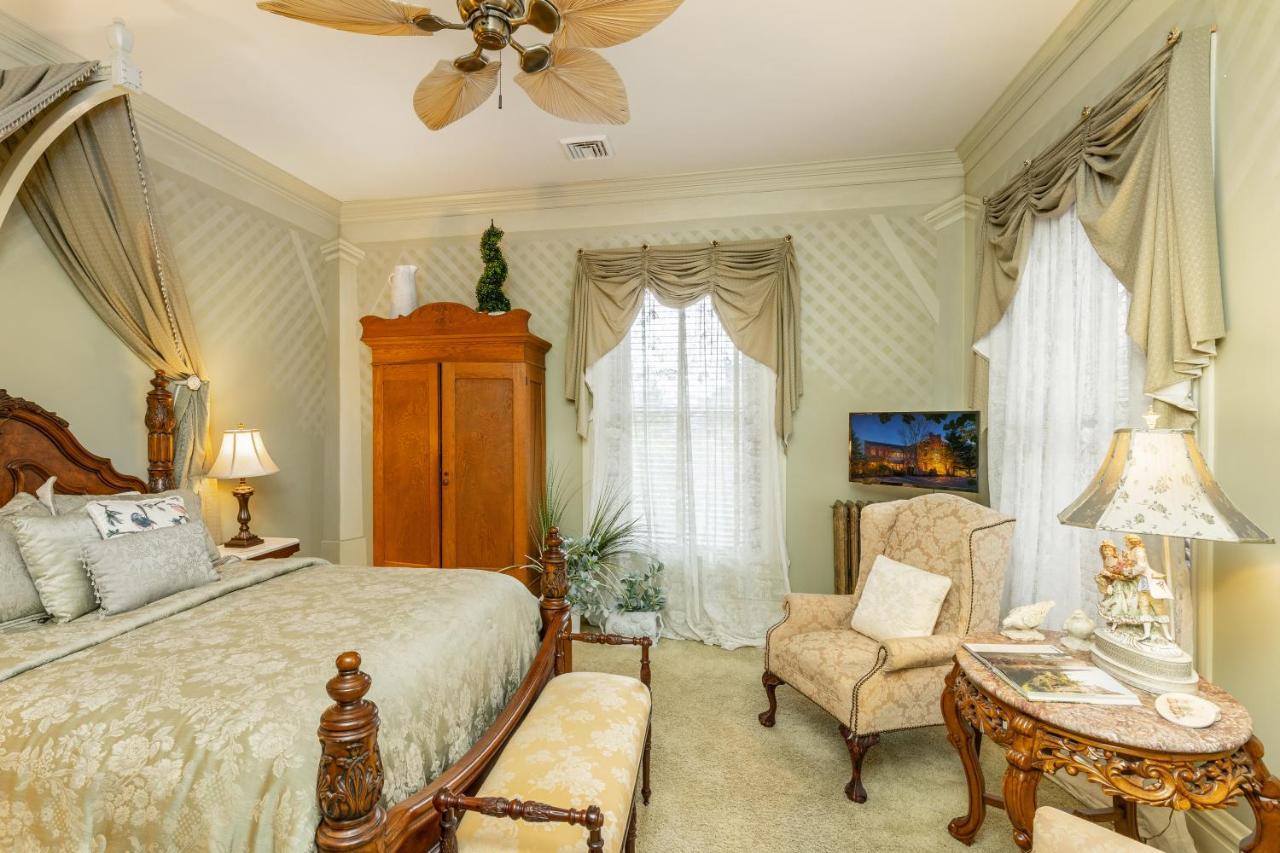 The Londonderry Inn Hershey Ngoại thất bức ảnh